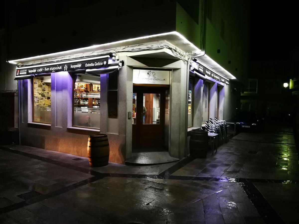 Pension Esquina เมลิเด ภายนอก รูปภาพ